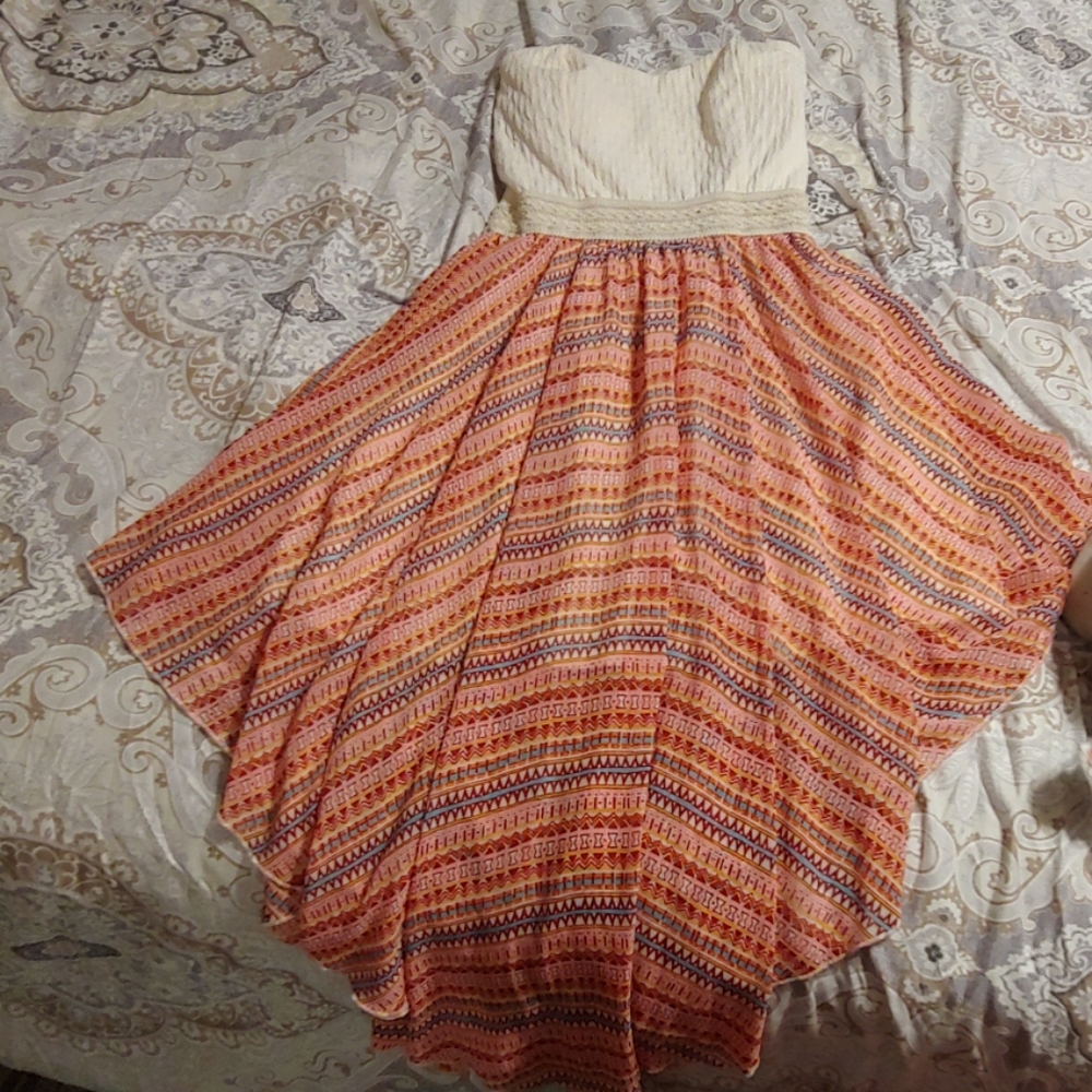 Strapless multicolor dress